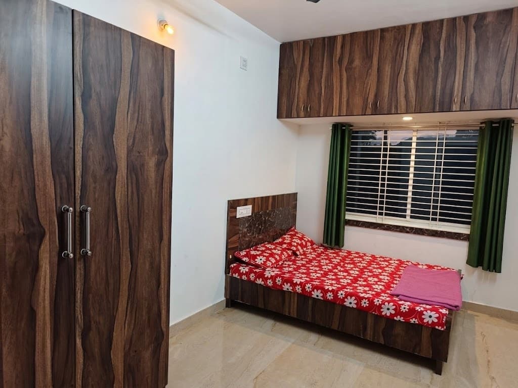 1BHK Suite - Image 2
